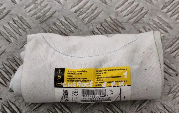Jeep Cherokee Seat airbag P68156079AD