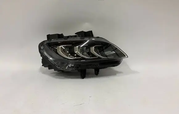 Hyundai Kona I Headlight/headlamp 92102J9600 92102J96