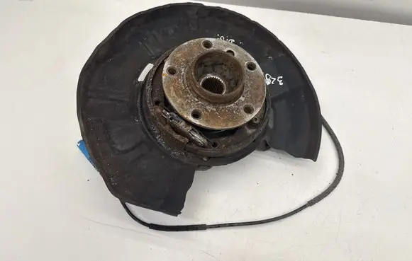 BMW 3 E90 E91 Rear wheel hub