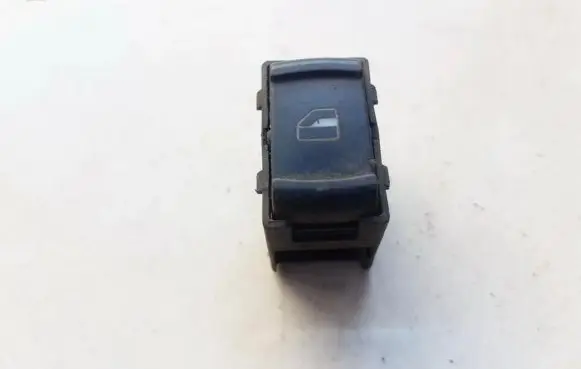 Volkswagen Golf IV Electric window control switch 3B0959855B