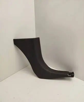 Renault Twingo III Front sill trim cover 90969889 080698917