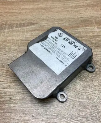 Volkswagen PASSAT B5.5 Airbag control unit/module 6Q0909605B 5WK42869