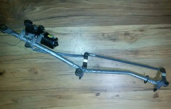 Citroen C2 Front wiper linkage and motor