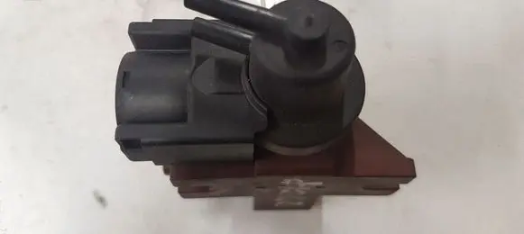 Ford Galaxy Turbo solenoid valve 6G9Q9E882CA 70177100