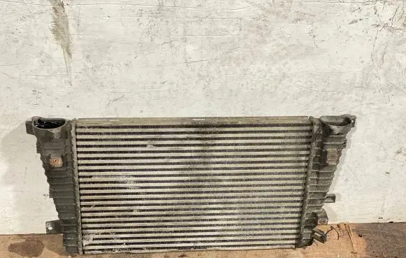 Opel Zafira B Intercooler radiator