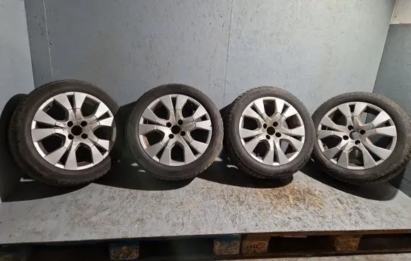 Citroen C4 Grand Picasso R17 alloy rim 