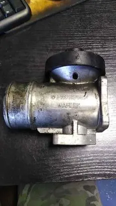 Mercedes-Benz A W168 EGR valve A6680900454