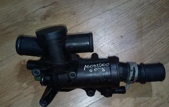Ford Mondeo MK IV Engine coolant pipe/hose 9656182980