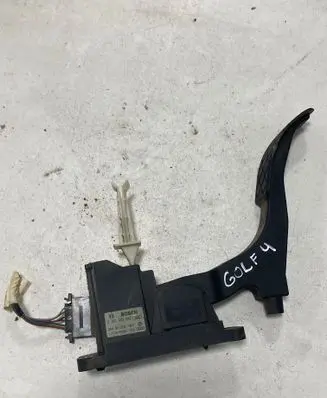 Volkswagen Golf IV Accelerator throttle pedal 0281002342 1J1721503K 284301232