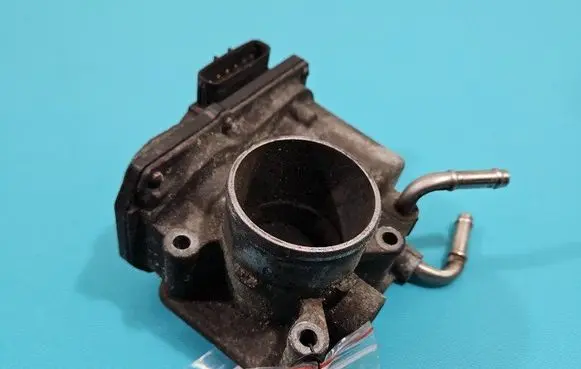 Toyota Corolla Verso E121 Throttle body valve 22030-0D020 IMPRK1467128