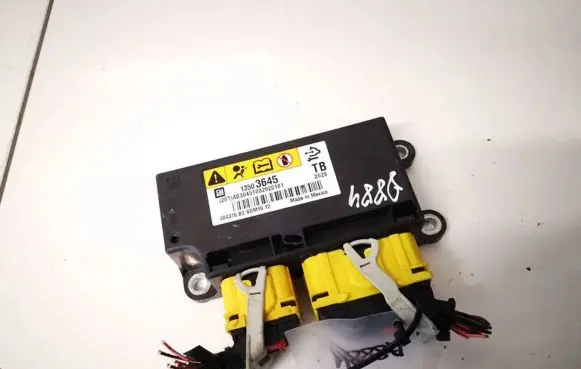 Opel Insignia A Airbag control unit/module 13503645