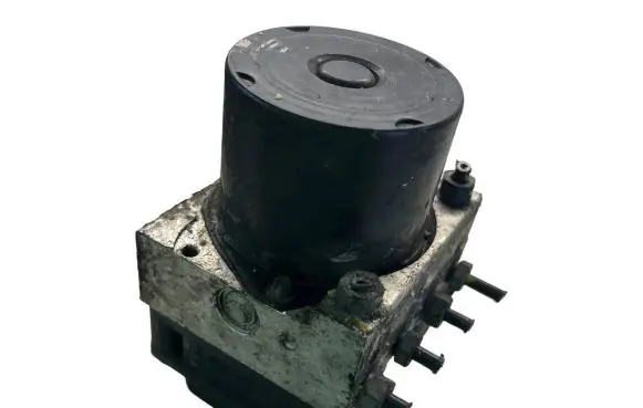 Skoda Fabia Mk2 (5J) ABS Pump 6R0907379J 0265800816