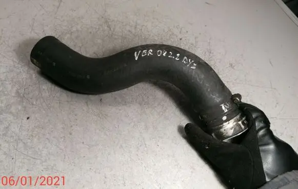 Toyota Corolla Verso AR10 Intercooler hose/pipe 32ACM070614