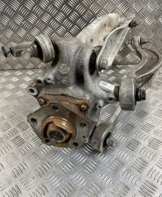 Audi A7 S7 4K8 Rear wheel hub spindle/knuckle 4K0505432C