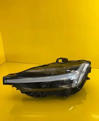 Volvo XC60 Headlight/headlamp 32420430