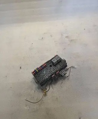 Volkswagen Transporter - Caravelle T3 Fuse module