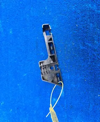 BMW Z4 g29 Front door glass trim molding 7436827