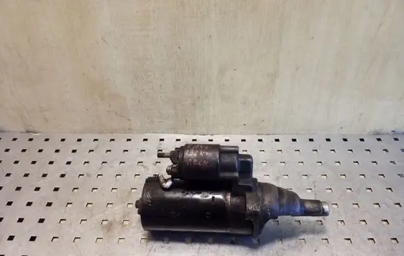 Audi A4 S4 B6 8E 8H Starter motor 0001109021 059911023H