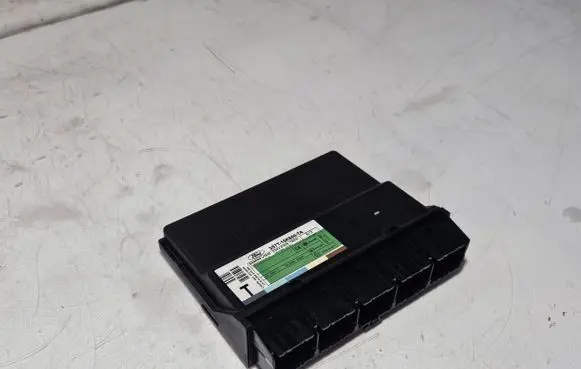 Ford Mondeo Mk III Comfort/convenience module 3S7T15K600TA