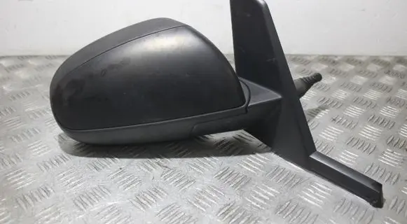 Mitsubishi Colt Manual wing mirror 
