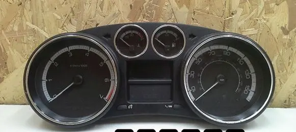 Peugeot 308 Speedometer (instrument cluster) 9665107780