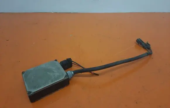 Ford Freestar Voltage converter/converter module 