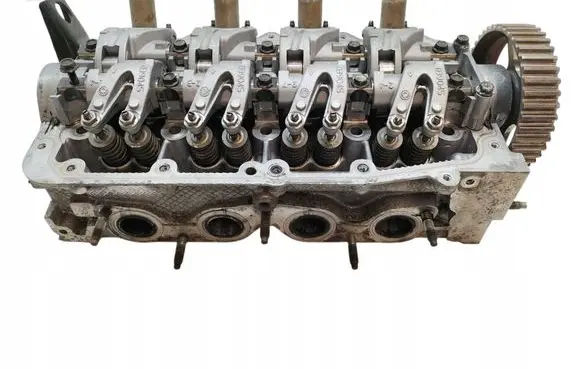 Renault Clio II Engine head 8200042722