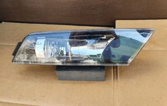Skoda Superb B8 (3V) Front fog light 3V0941700