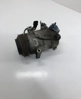 KIA Sportage Air conditioning (A/C) compressor (pump) F500BXDEA07 Y05RENG