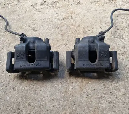 BMW Z3 E36 Front brake caliper 34116758113 34116758114 6758113