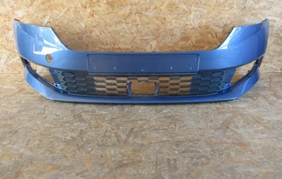 Skoda Fabia Mk3 (NJ) Front bumper 6V0807221F