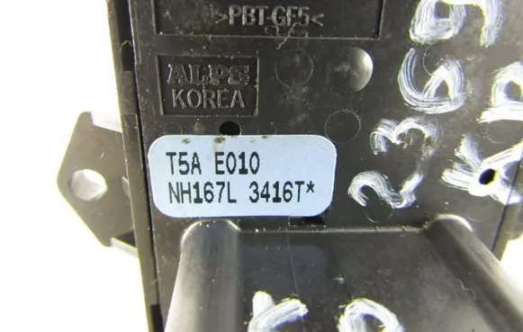 Honda Jazz Wing mirror switch t5ae010