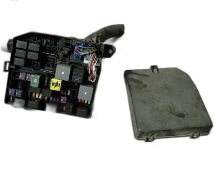 Mitsubishi Outlander Fuse box set