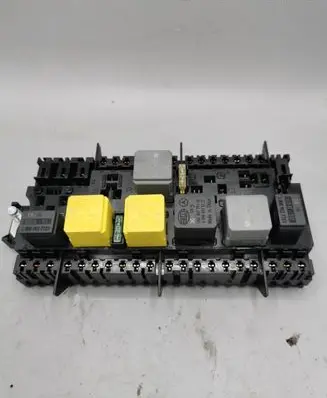 Mercedes-Benz CLA C117 X117 W117 Fuse module A2469067100