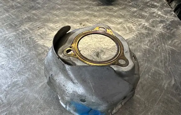 Nissan X-Trail T32 Exhaust heat shield 144504493R