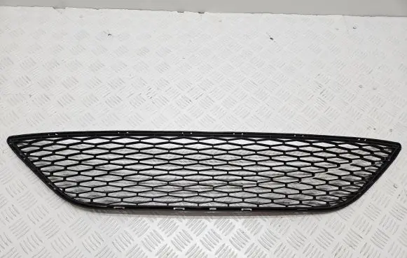 Seat Ibiza IV (6J,6P) Front bumper lower grill 6J0853667