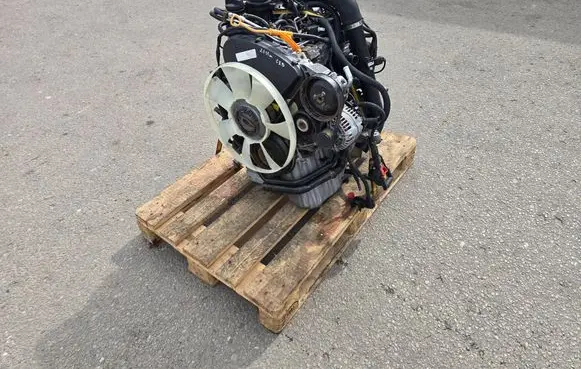 Volkswagen Crafter Engine 076103021 CEB