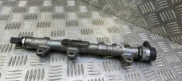 BMW 2 F45 Fuel main line pipe 851415402 0445214315