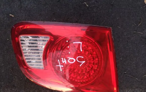 Hyundai Santa Fe Tailgate rear/tail lights 924052B000