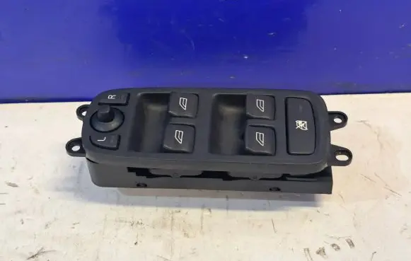 Volvo V50 Electric window control switch 30658444 30658445