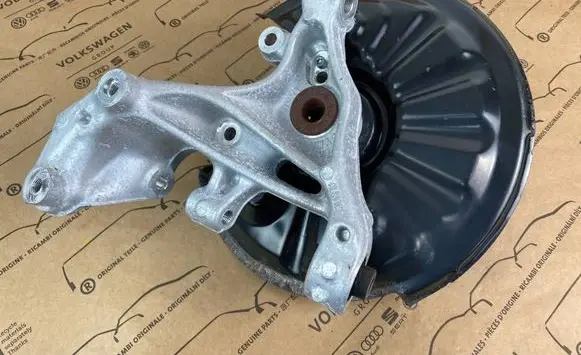Volkswagen PASSAT B8 Rear wheel hub spindle/knuckle 3Q0505436P