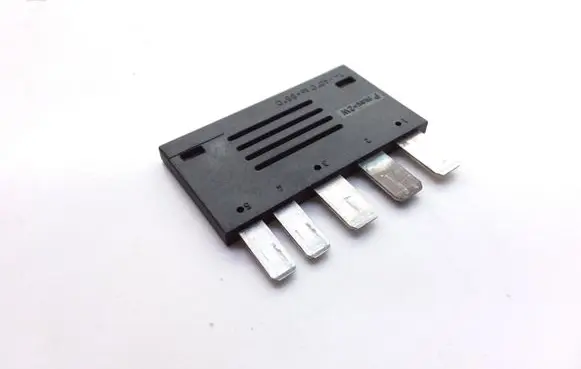 Volvo S80 Hazard warning light relay 9442190A