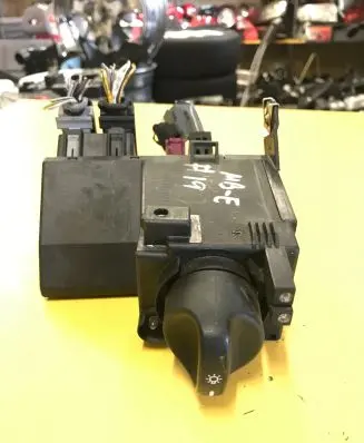 Mercedes-Benz E AMG W210 Light switch