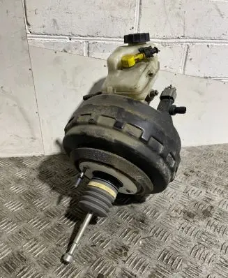 Opel Astra J Brake booster 13338058 360573521 03785925354