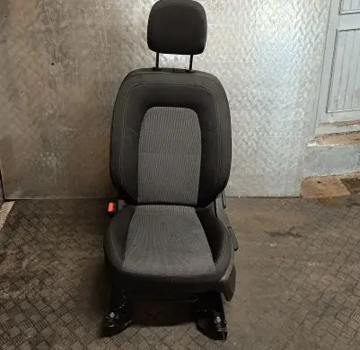 Mercedes-Benz Citan II W420 Front driver seat 44077435 55RDE1103