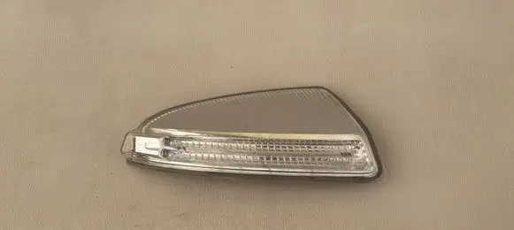 Mercedes-Benz C W204 Mirror indicator light A2048200821