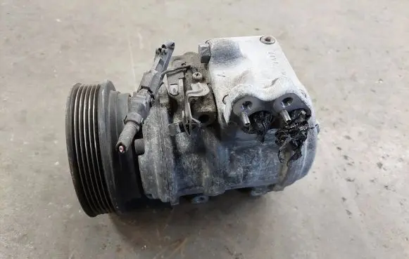 KIA Sportage Air conditioning (A/C) compressor (pump) 1625024300 10PA17C 4J1010062