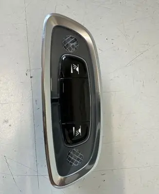 Volvo XC90 Rear seat light 31457644 1256433RD
