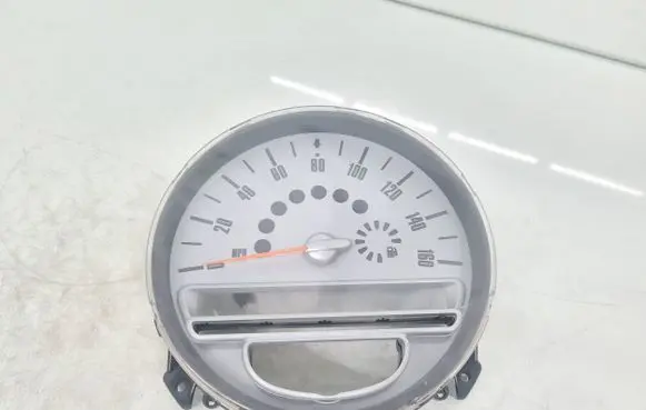 Mini One - Cooper Coupe R56 Speedometer (instrument cluster) 9189505