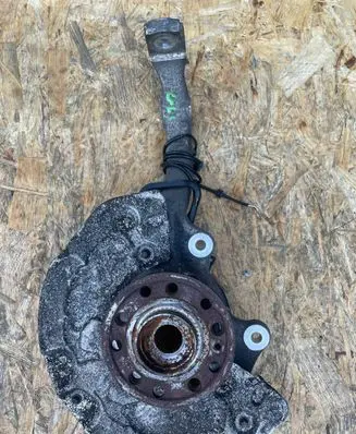Mercedes-Benz GLC X253 C253 Front wheel hub spindle knuckle